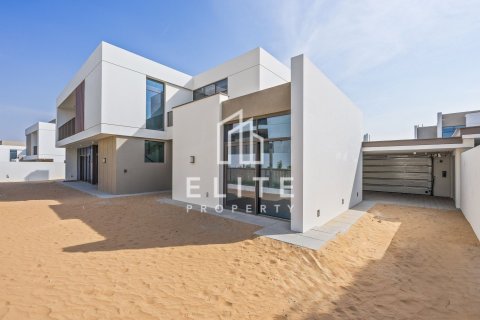 Villa in Dubai 4 bedrooms № 85484 - photo 8