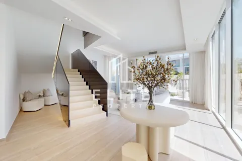 فيلا في دبي 4 غرف نوم رقم 85474 - صورة 8