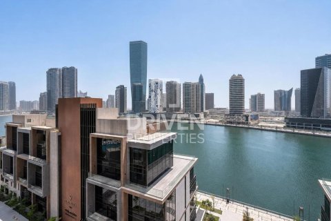 Apartment in Business Bay, Dubai 2 bedrooms, 121.33 sq.m. № 128335