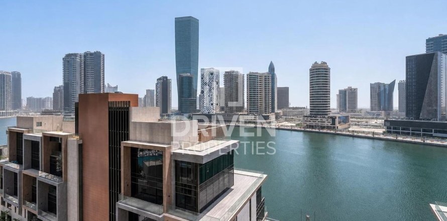 Apartment in Business Bay, Dubai 2 bedrooms, 121.33 sq.m. № 128335