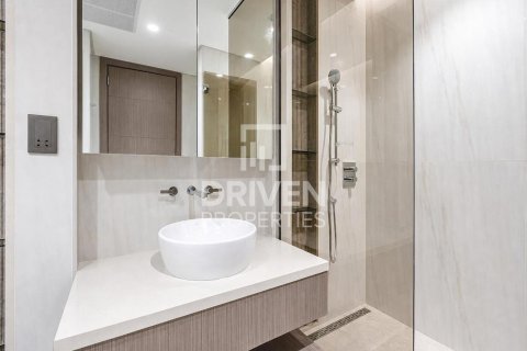Apartment in Business Bay, Dubai 2 bedrooms, 121.33 sq.m. № 128335 - photo 10