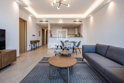 Apartment in Jumeirah Lake Towers, Dubai 1 bedroom, 89.09 sq.m. № 128343 - photo 4