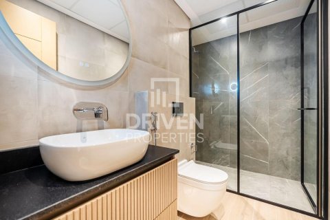 Apartment in Jumeirah Lake Towers, Dubai 1 bedroom, 89.09 sq.m. № 128343 - photo 14