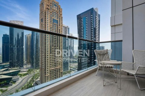 Apartment in Jumeirah Lake Towers, Dubai 1 bedroom, 73.02 sq.m. № 128334 - photo 11
