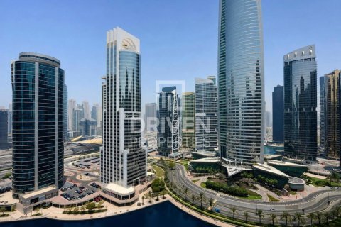 Apartment in Jumeirah Lake Towers, Dubai 1 bedroom, 73.02 sq.m. № 128334 - photo 12