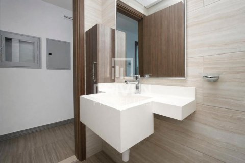 Apartment in Jumeirah Lake Towers, Dubai 1 bedroom, 73.02 sq.m. № 128334 - photo 8