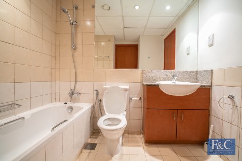 Apartment in Al Ghozlan, Greens, Dubai 1 bedroom, 70 sq.m. № 103381 - photo 10