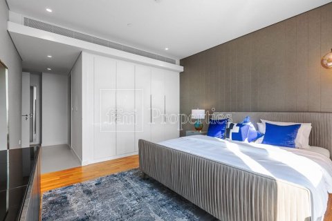 Apartment in Dubai 2 bedrooms, 155.1 sq.m. № 59618 - photo 13