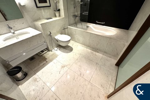 Снять в аренду квартиру в Даунтаун Дубай (Даунтаун Бурдж Дубай), Дубай: 1 спальня, 71м², № 79068 - фото 12