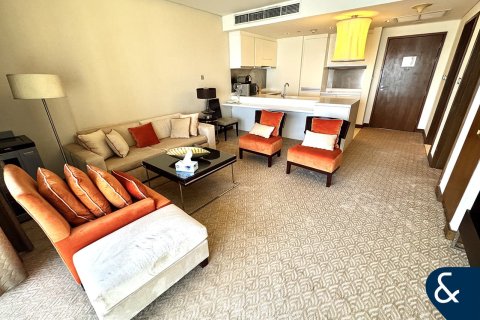 Снять в аренду квартиру в Даунтаун Дубай (Даунтаун Бурдж Дубай), Дубай: 1 спальня, 71м², № 79068 - фото 5