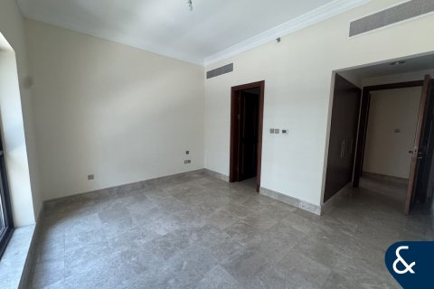 Снять в аренду квартиру в The Fairmont Palm Residences, Пальма Джумейра, Дубай: 3 спальни, 202м², № 79074 - фото 15