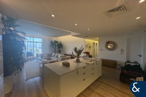 Снять в аренду квартиру в Motor City, Дубай: 3 спальни, 199м², № 79067 - фото 6