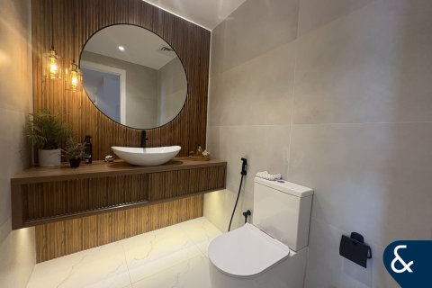 Снять в аренду квартиру в Motor City, Дубай: 3 спальни, 199м², № 79067 - фото 14