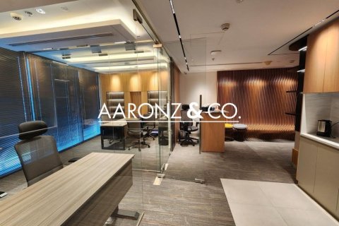 Офис в Бизнес-Бэе, Дубай, 61м², № 89701