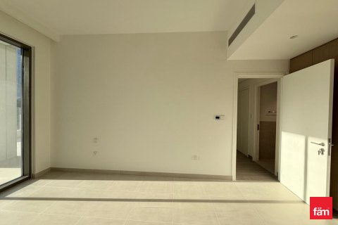 Снять в аренду квартиру в Дубае: 3 спальни, 284.7м², № 71518 - фото 5