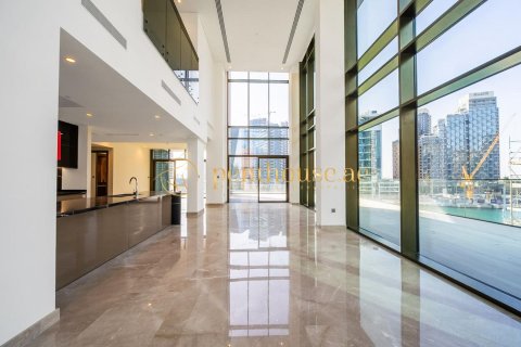 Duplex à Business Bay, Dubai, 4 chambres, 438 m², № 8695 - photo 2