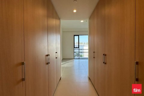 Купить квартиру в Дубае: 3 спальни, 153.1м², № 95410 - фото 13