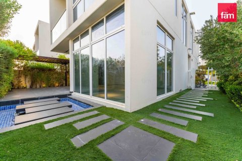 Villa à Dubai, 6 chambres, 322 m², № 139607 - photo 19