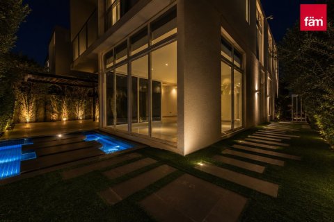Villa à Dubai, 6 chambres, 322 m², № 139607 - photo 7