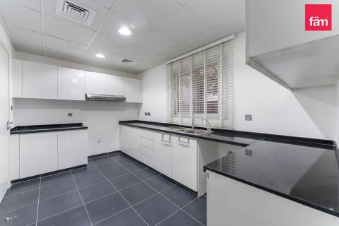 Villa à Dubai, 6 chambres, 322 m², № 139607 - photo 6