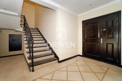 Villa en The Villa, Dubai, 4 dormitorios, 418.06 m², № 126569 - foto 6