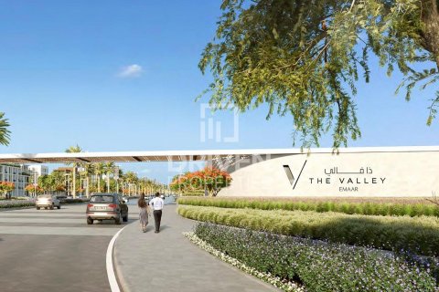 Townhouse in The Valley, Dubai 4 bedrooms, 307.14 sq.m. № 126568 - photo 18