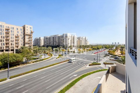 Apartamento en Warda Apartments, Town Square, Dubai, 2 dormitorios, 95.23 m², № 126566 - foto 2