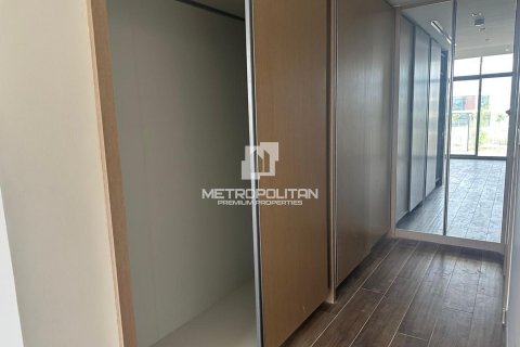 Villa in Al Furjan, Dubai 5 bedrooms, 651 sq.m. № 73137 - photo 17