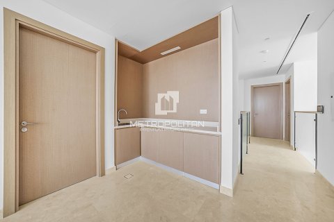 Villa in Al Furjan, Dubai 5 bedrooms, 570 sq.m. № 73136 - photo 23