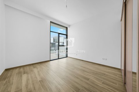 Villa in Al Furjan, Dubai 5 bedrooms, 570 sq.m. № 73136 - photo 15