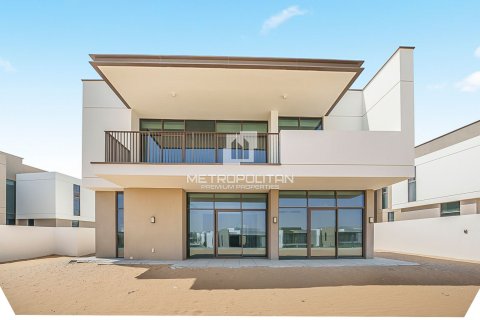 Villa in Al Furjan, Dubai 5 bedrooms, 570 sq.m. № 73136 - photo 3