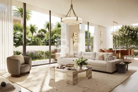 Villa en Dubai Investment Park, Dubai, 4 dormitorios, 356 m², № 56893 - foto 1