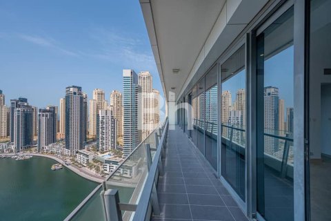 Apartment in Dubai Marina, Dubai 3 bedrooms, 166 sq.m. № 56891 - photo 11