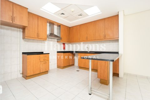 Appartement à Discovery Gardens, Dubai, 2 chambres, 128.02033400 m², № 98166 - photo 2