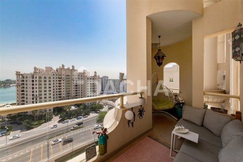 Penthouse in Shoreline Apartments, Palm Jumeirah, Dubai 4 bedrooms, 450 sq.m. № 105145 - photo 5