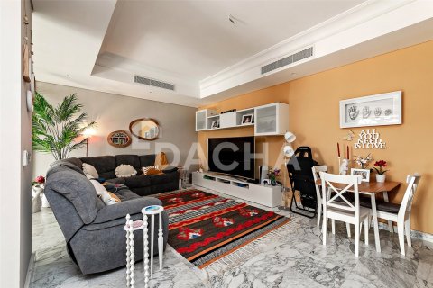 Penthouse in Shoreline Apartments, Palm Jumeirah, Dubai 4 bedrooms, 450 sq.m. № 105145 - photo 27