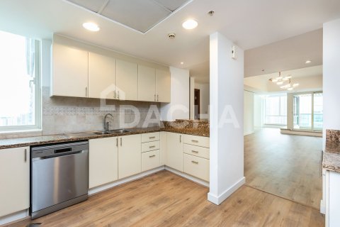 Купить квартиру в Emaar 6 Towers, Дубай Марина, Дубай: 3 спальни, 234м², № 105136 - фото 14