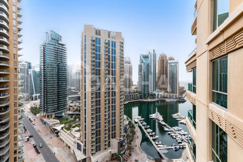 Квартира в Emaar 6 Towers, Дубай Марина, Дубай, 3 спальни, 234м², № 105136