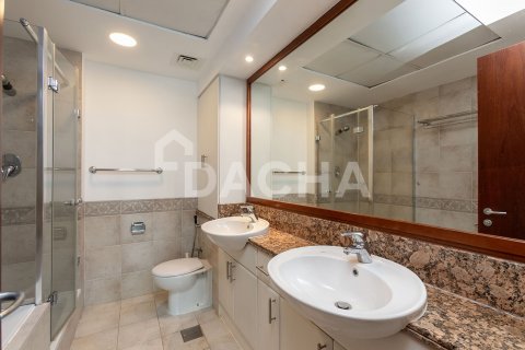 Купить квартиру в Emaar 6 Towers, Дубай Марина, Дубай: 3 спальни, 234м², № 105136 - фото 6