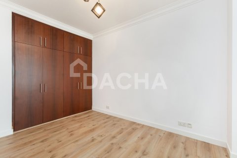 Купить квартиру в Emaar 6 Towers, Дубай Марина, Дубай: 3 спальни, 234м², № 105136 - фото 11