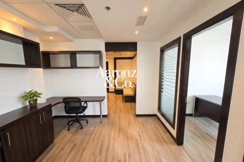Office in Business Bay, Dubai 87 sq.m. № 124474 - photo 2