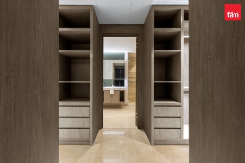 Apartment in Business Bay, Dubai 1 bedroom, 90.5 sq.m. № 124229 - photo 9