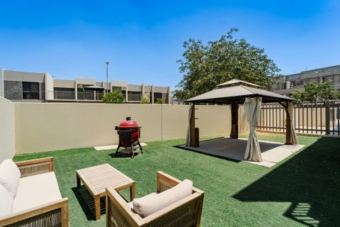 تاون هاوس في داماك هيلز (أكويا باي داماك), دبي 3 غرف نوم, 152 م² رقم 120613 - صورة 2