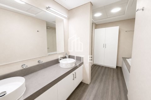 شقة في Shoreline Apartments, نخلة جميرا, دبي 2 غرف نوم, 186 م² رقم 121588 - صورة 12
