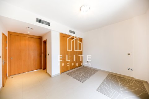 Villa in Palma Residences, Palm Jumeirah, Dubai 5 bedrooms, 325 sq.m. № 121594 - photo 13