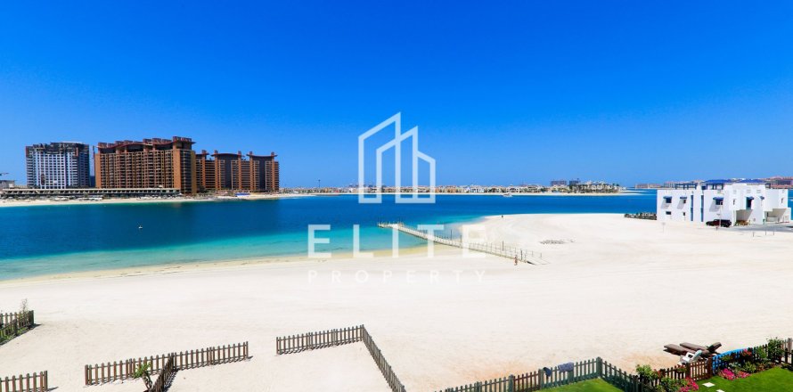 Villa in Palma Residences, Palm Jumeirah, Dubai 5 bedrooms, 325 sq.m. № 121594