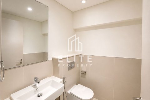 Townhouse in Arabian Ranches 3, Dubai 3 bedrooms, 125 sq.m. № 121589 - photo 5