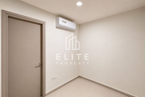 Townhouse in Arabian Ranches 3, Dubai 3 bedrooms, 125 sq.m. № 121589 - photo 14