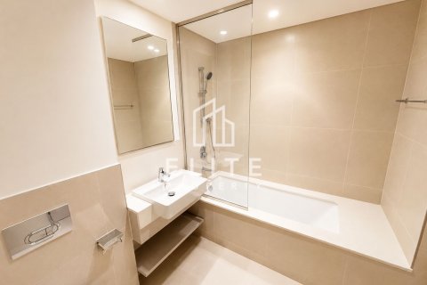 Townhouse in Arabian Ranches 3, Dubai 3 bedrooms, 125 sq.m. № 121589 - photo 9