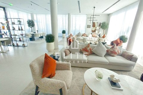 Townhouse in Arabian Ranches 3, Dubai 3 bedrooms, 125 sq.m. № 121589 - photo 23